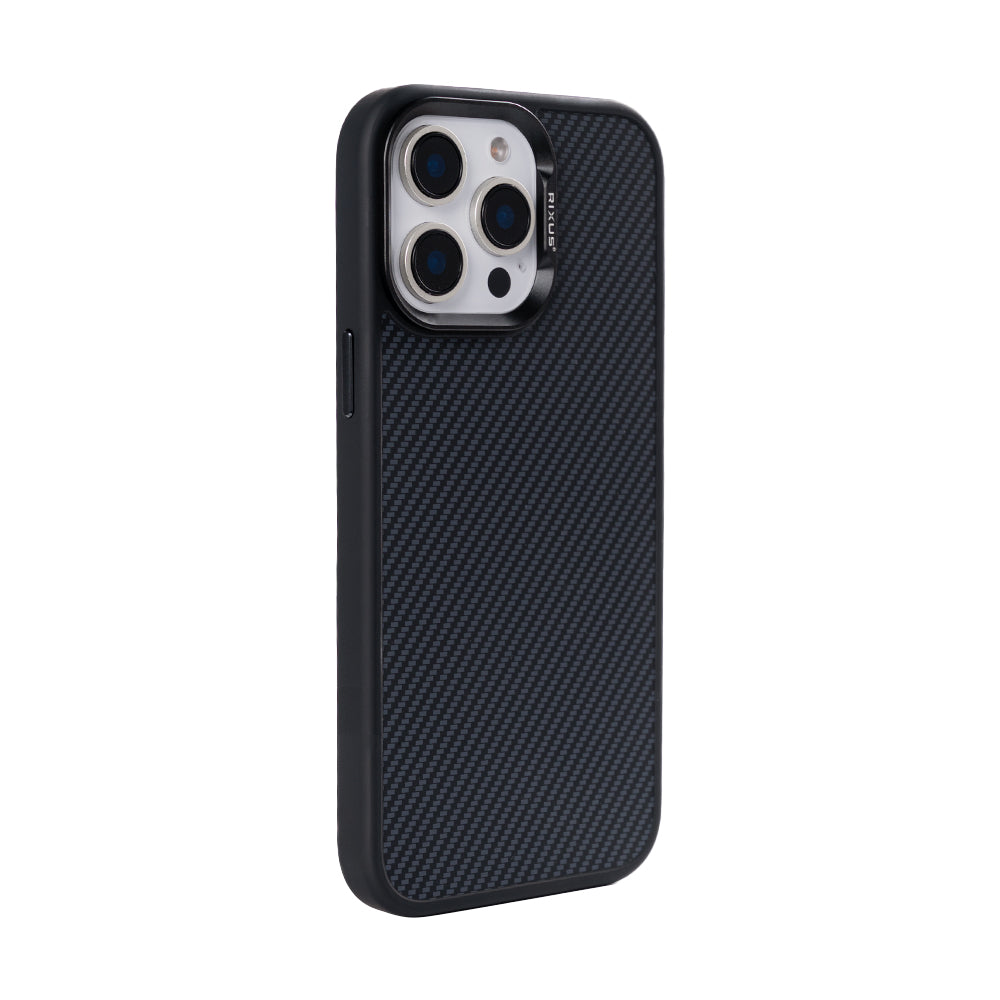 Rixus Mag Carbon Hoesje met MagSafe voor iPhone 15 Pro – Titanium Zwart – Beschermhoes